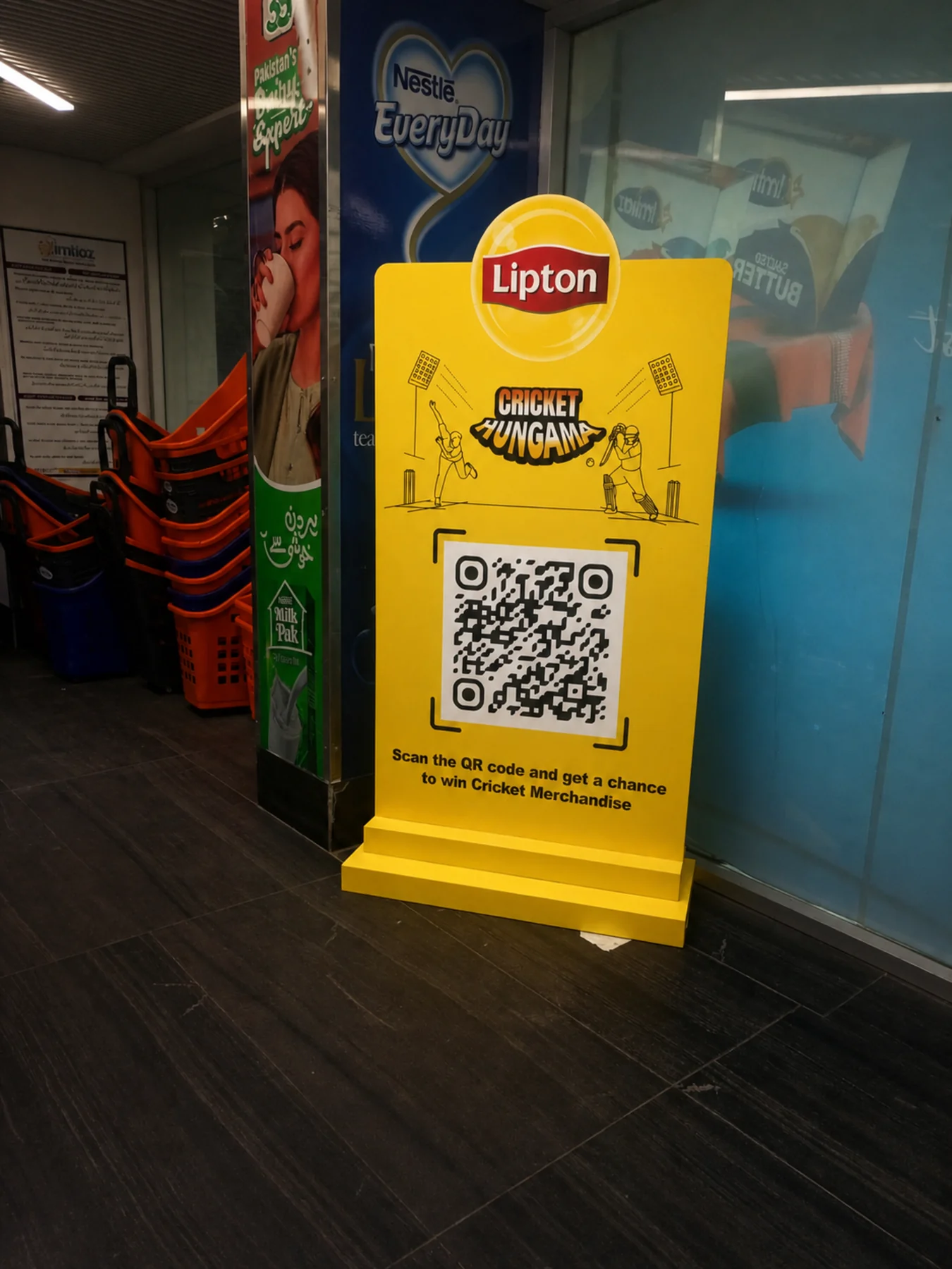 Lipton PSL standee in its wider store context
