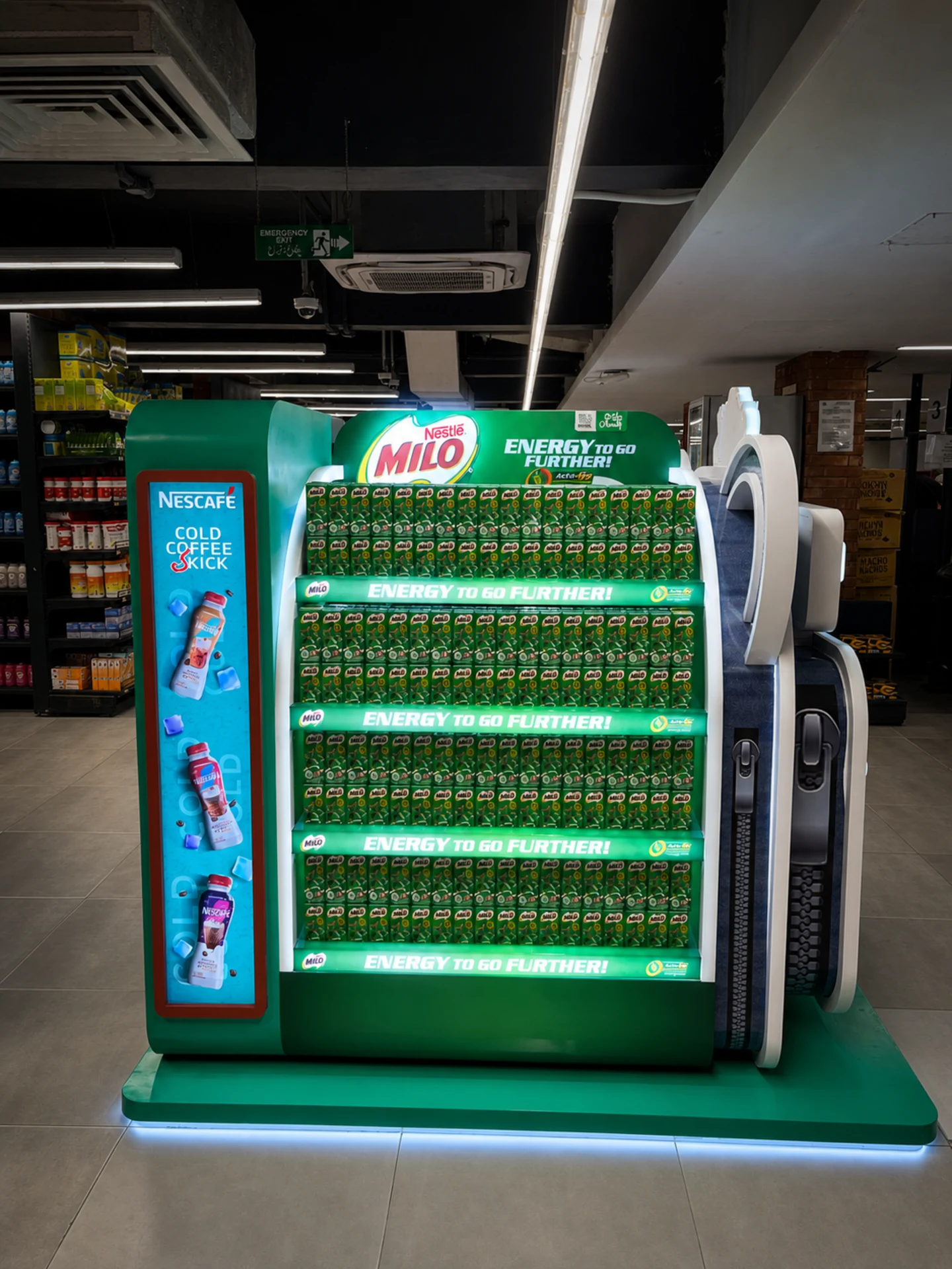 Front view of the stocked Milo face on the Nestlé multi-brand island