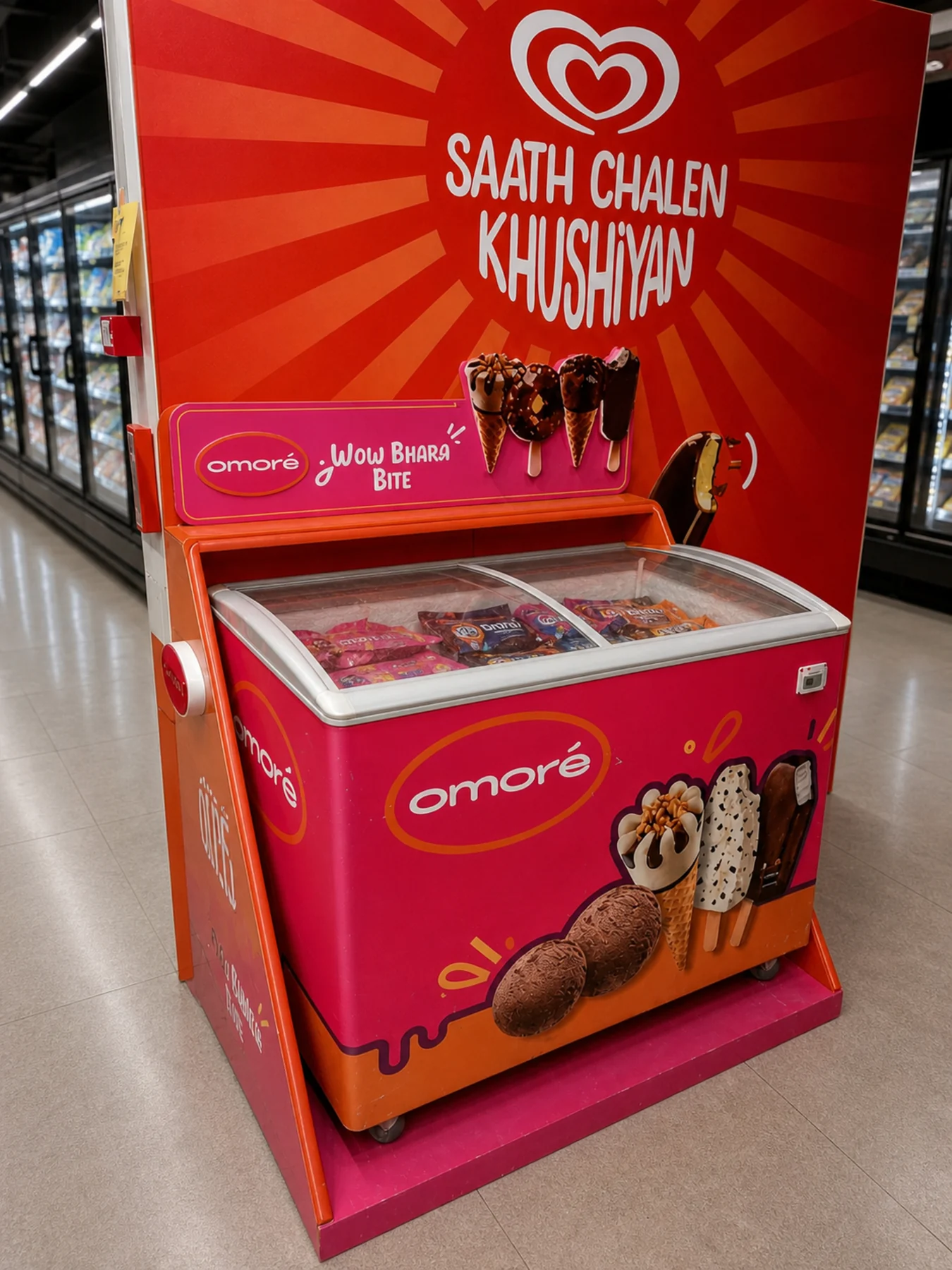 Omore installation view 3