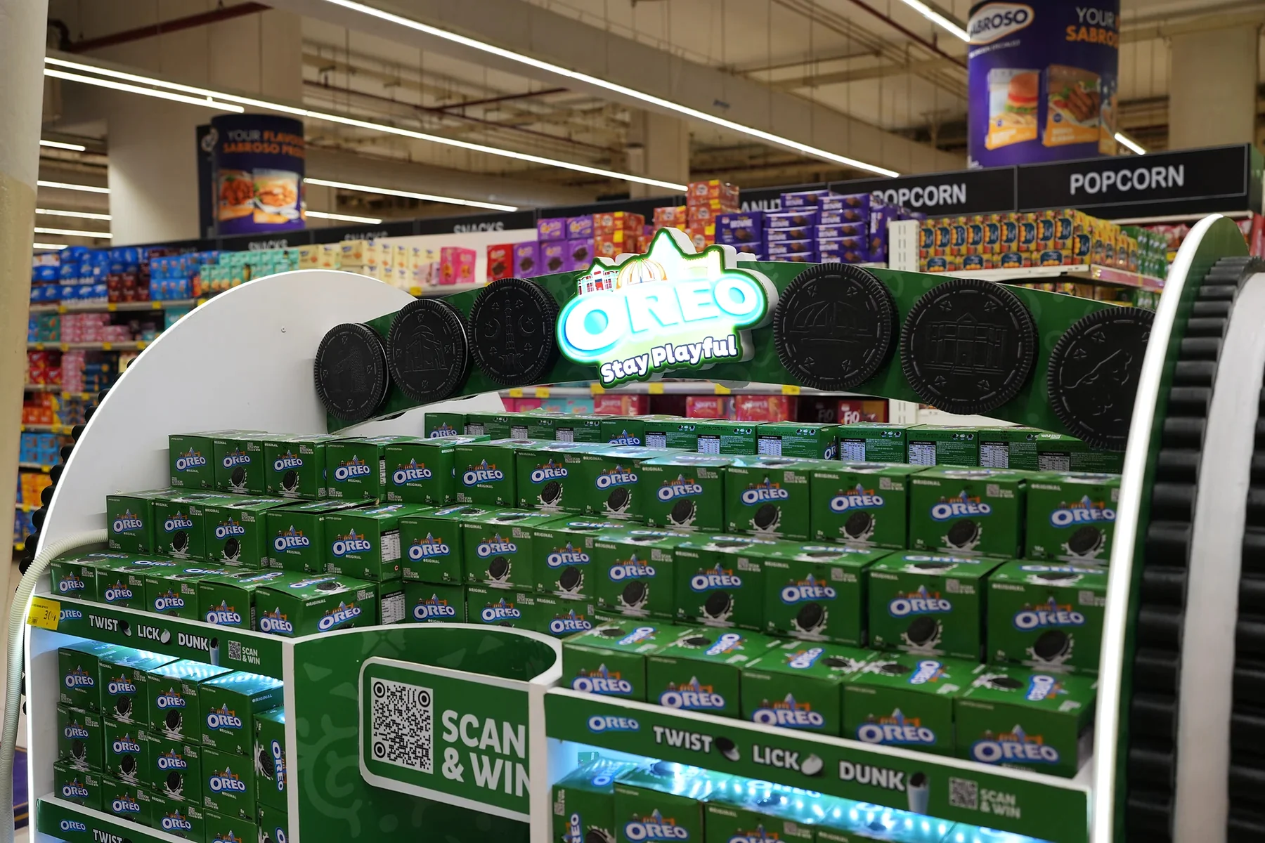 Oreo freestanding unit fully stocked with green Oreo packs