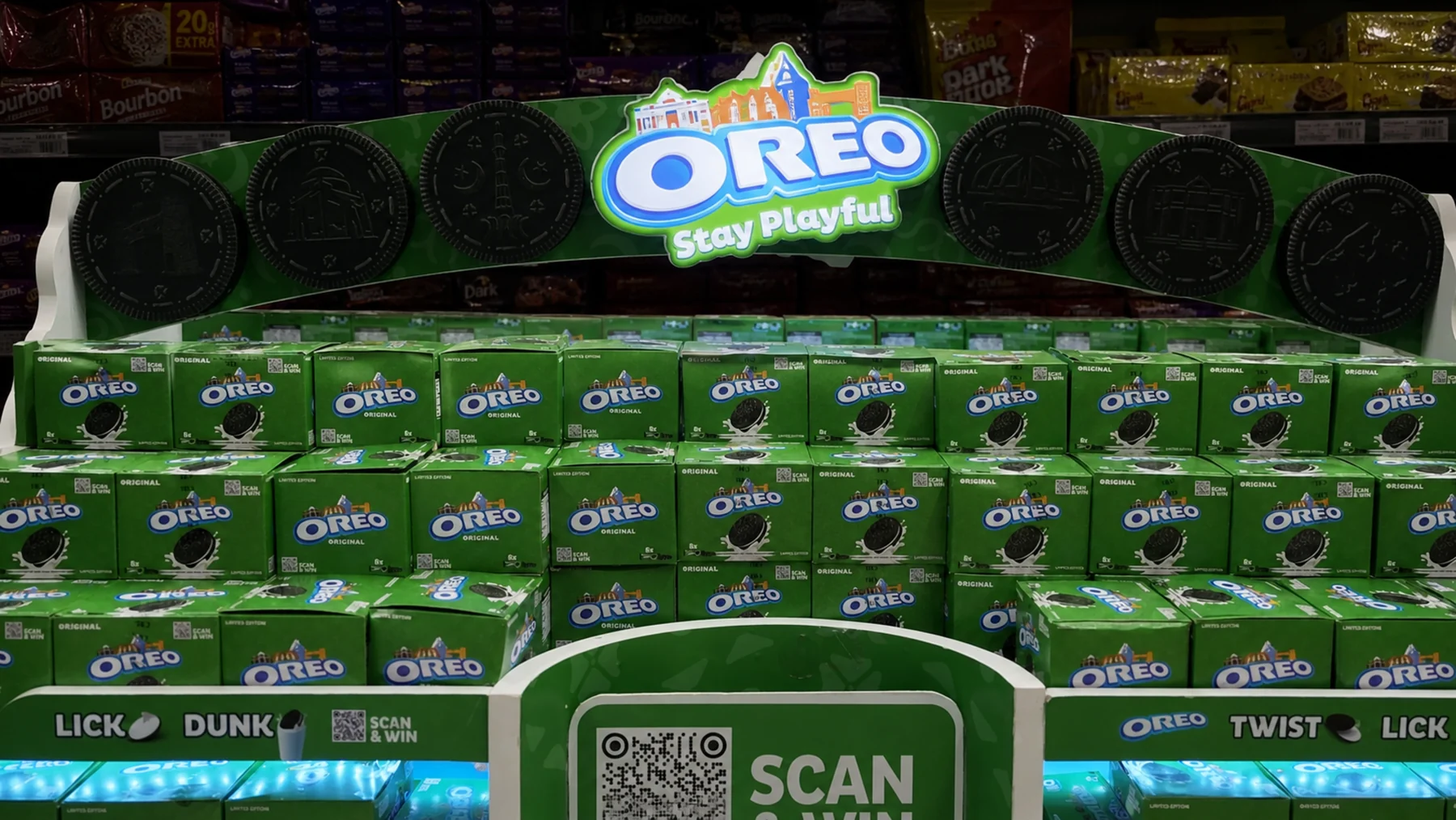 Stocked Oreo unit with the scan and win panel and shelf strips